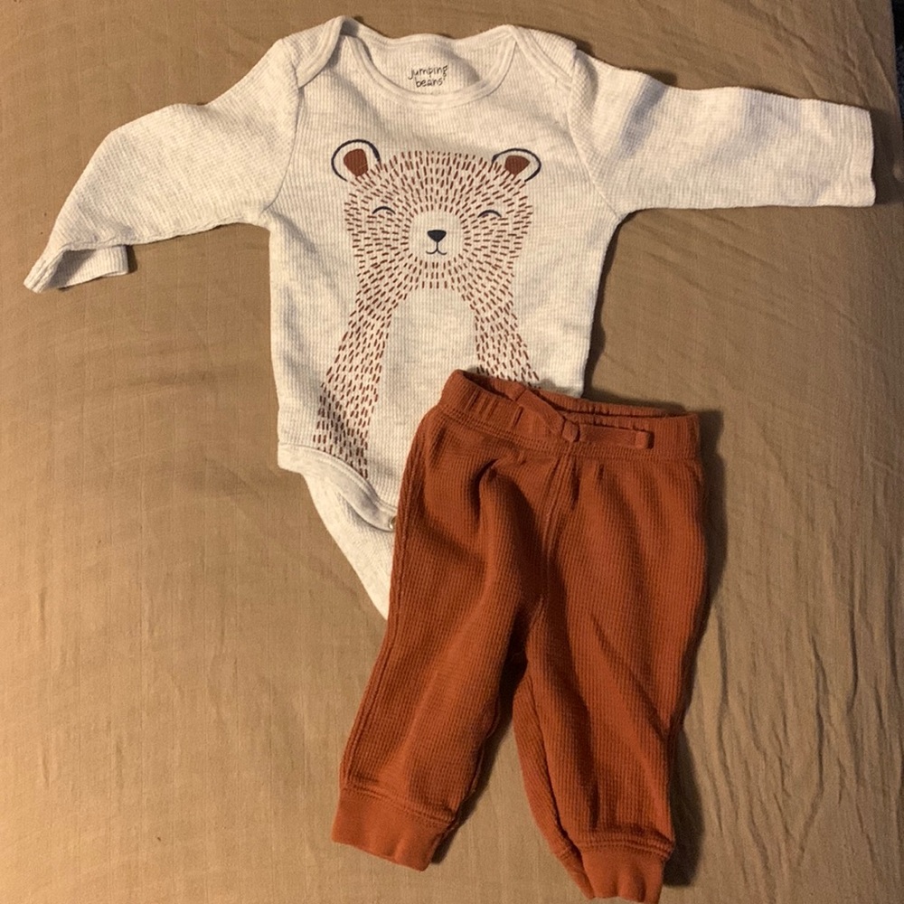 2 piece brown Bear outfit